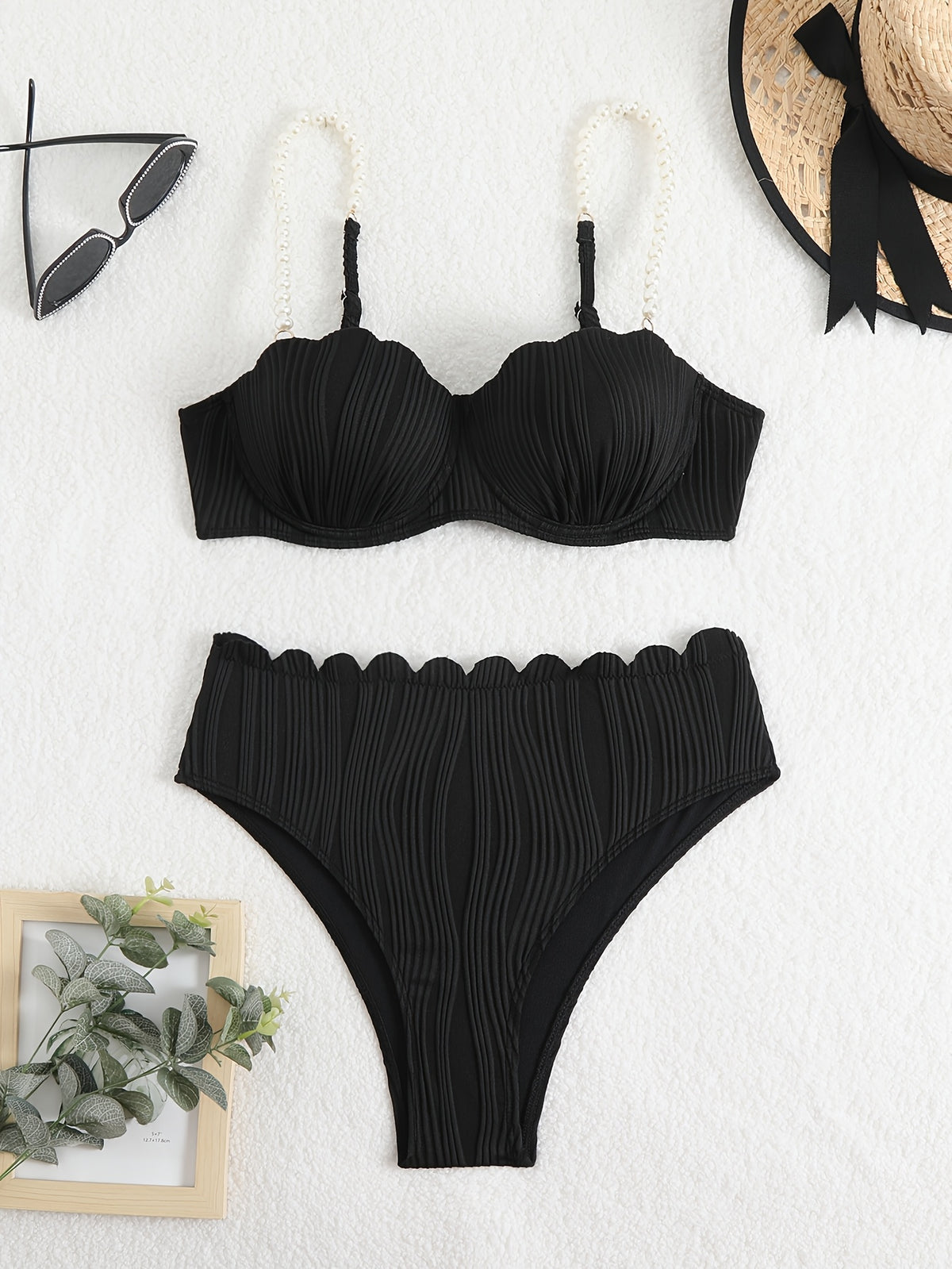 Biquíni de pérolas negro