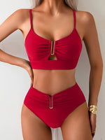 Bikini de Color Sólido con detalles dorados